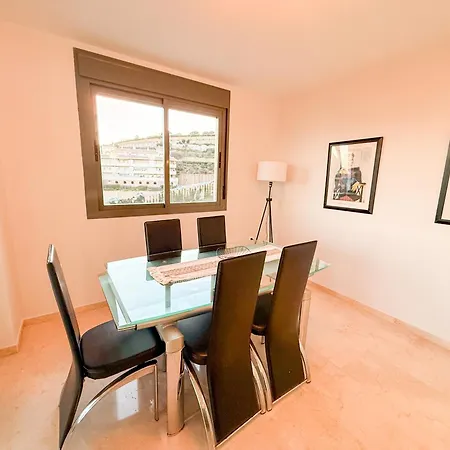 Casa Colon- Spacious 2br! Views, Terrace & Apartment