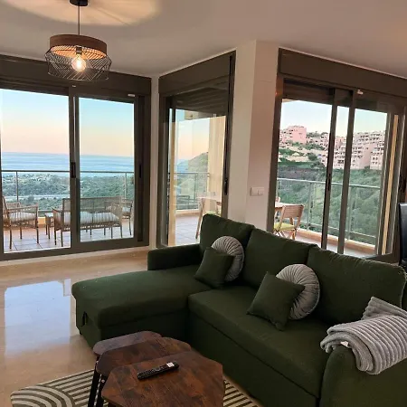 Apartment Casa Colon- Spacious 2br! Views, Terrace & *