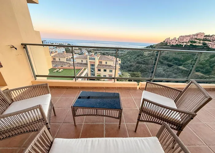 Appartamento Amplio Apto De 2 Dormitorios Vistas Al Mar Málaga